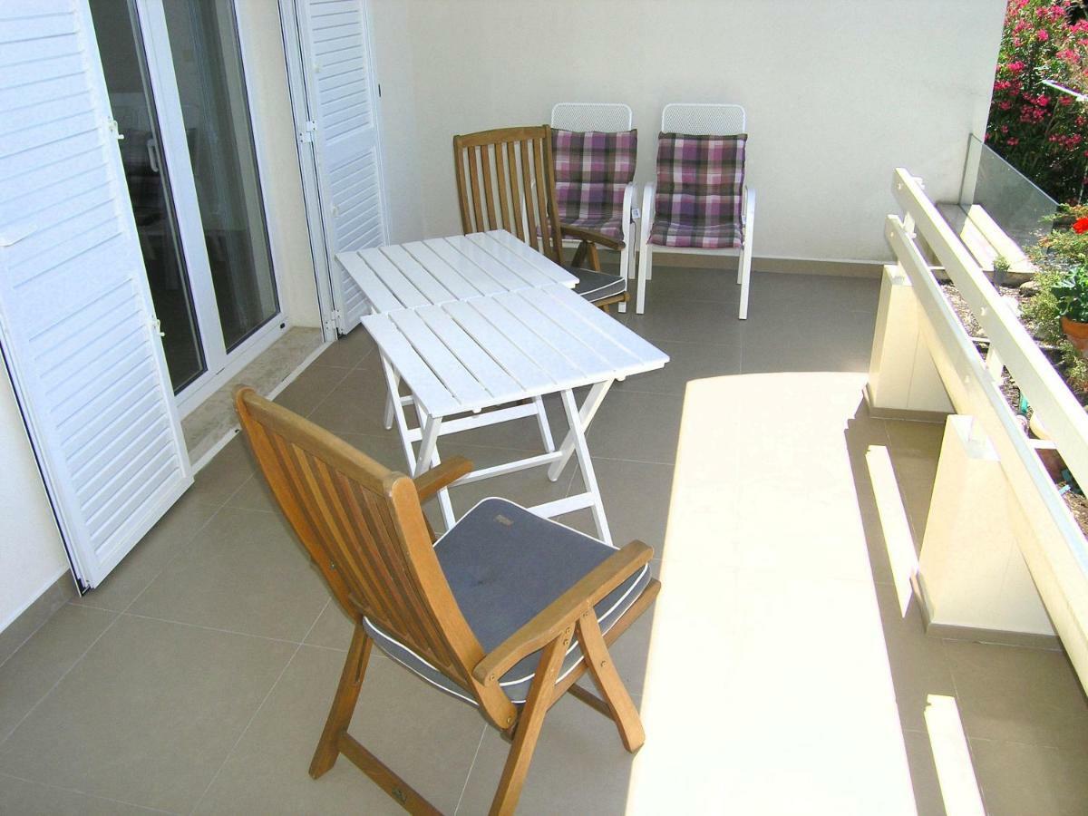 Apartman Kucer Krk Town Exterior photo